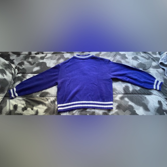 H&M Blue Chicago Kint Sweater - Picture 5 of 6